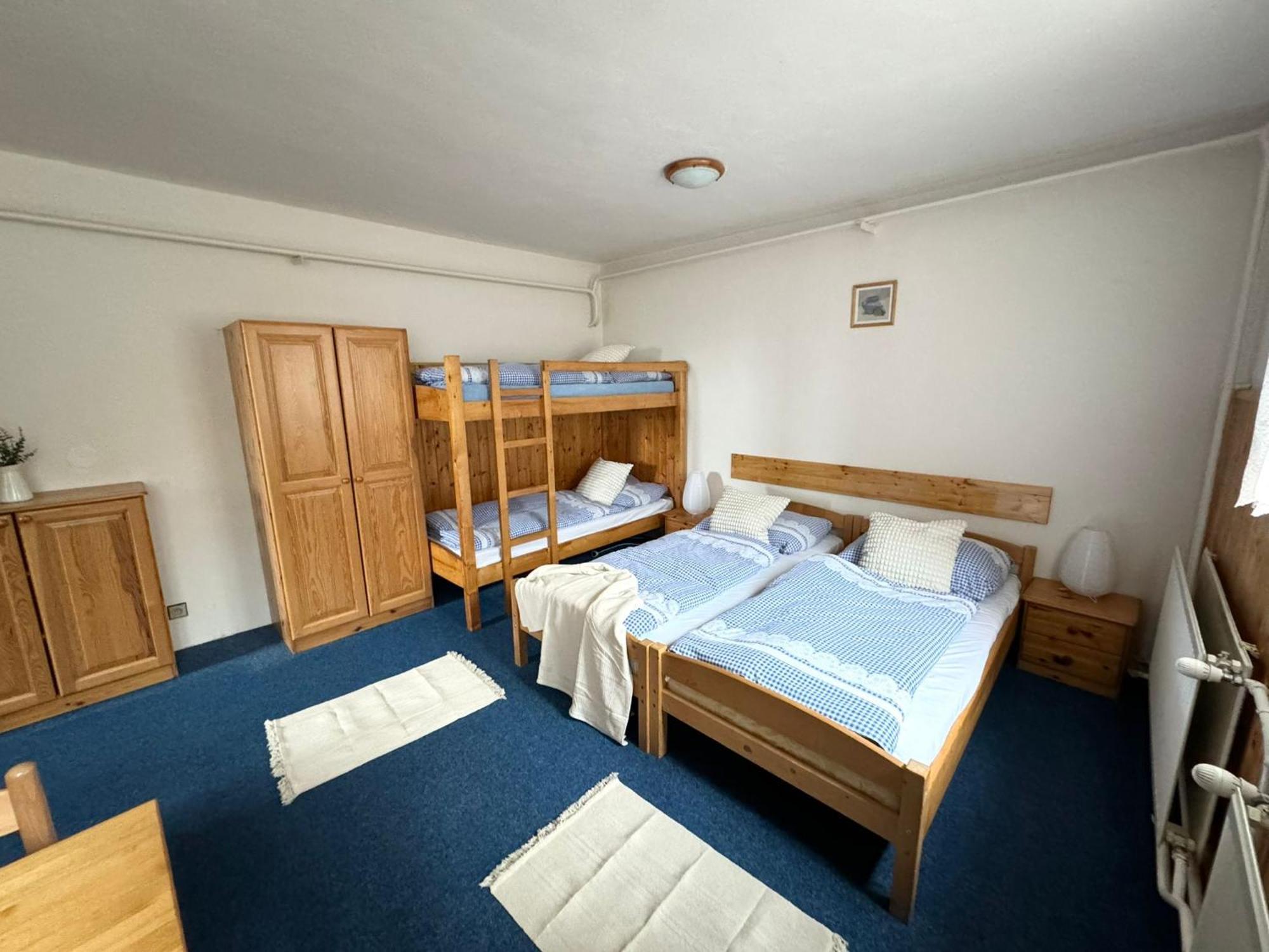 Hotel Bila Labut Horsky Hotylek Pec pod Sněžkou Zimmer foto
