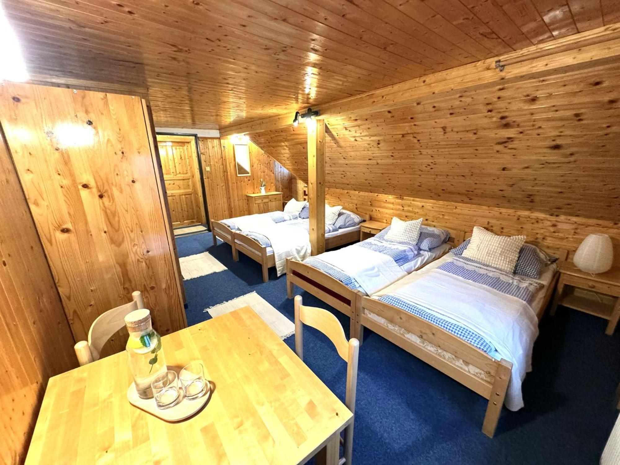 Hotel Bila Labut Horsky Hotylek Pec pod Sněžkou Zimmer foto